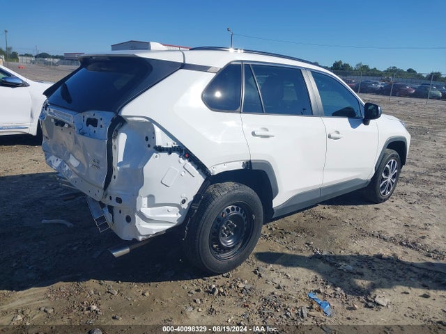 Toyota RAV4 LE 2020 2T3F1RFV3LC067370 Image 4