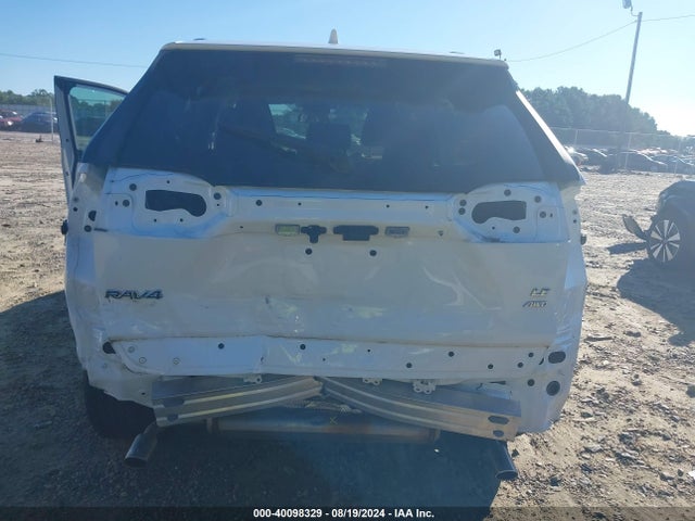 Toyota RAV4 LE 2020 2T3F1RFV3LC067370 Image 6