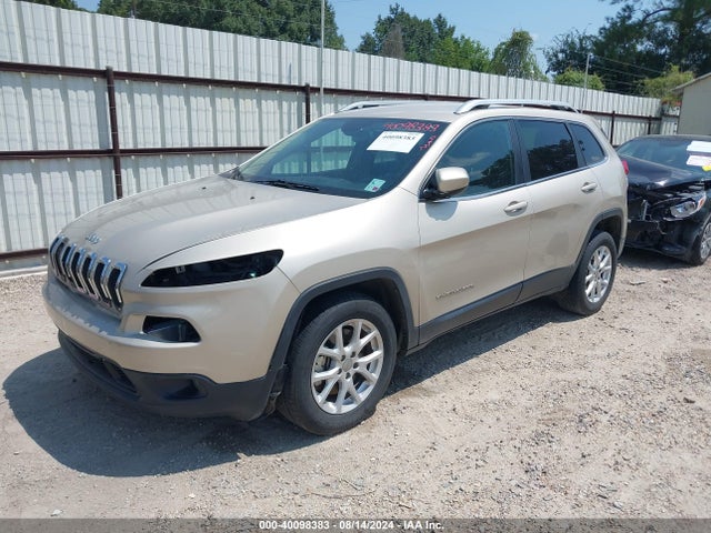 1C4PJLCS3FW711854 Jeep Cherokee Latitude