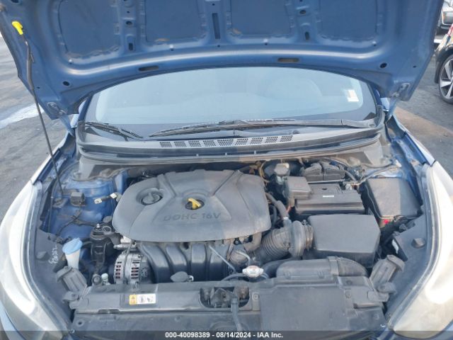 5NPDH4AE2GH717296 Hyundai ELANTRA SE