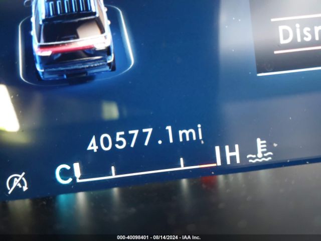 5LMJJ2LT9NEL11464 Lincoln Navigator Reserve