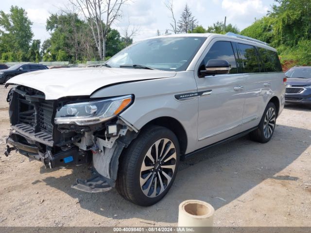5LMJJ2LT9NEL11464 Lincoln Navigator Reserve