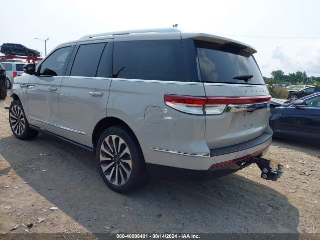 5LMJJ2LT9NEL11464 Lincoln Navigator Reserve