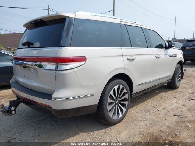 5LMJJ2LT9NEL11464 Lincoln Navigator Reserve