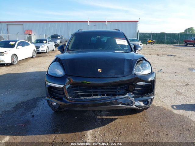 WP1AA2A23HKA92085 Porsche Cayenne
