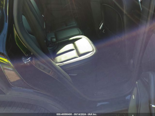 WP1AA2A23HKA92085 Porsche Cayenne