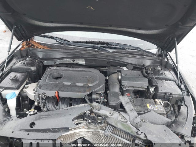 KIA Optima S 2019 5XXGT4L35KG327742 Image 10