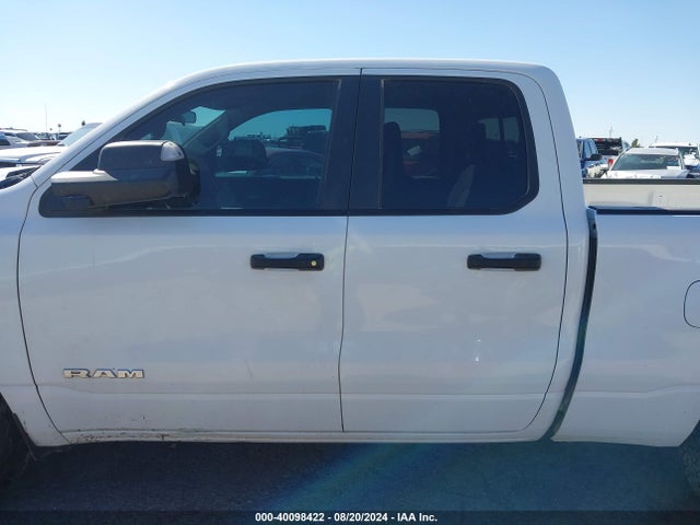 1C6SRFCT0KN601672 RAM 1500 Tradesman Quad Cab 4x4 6'4 Box