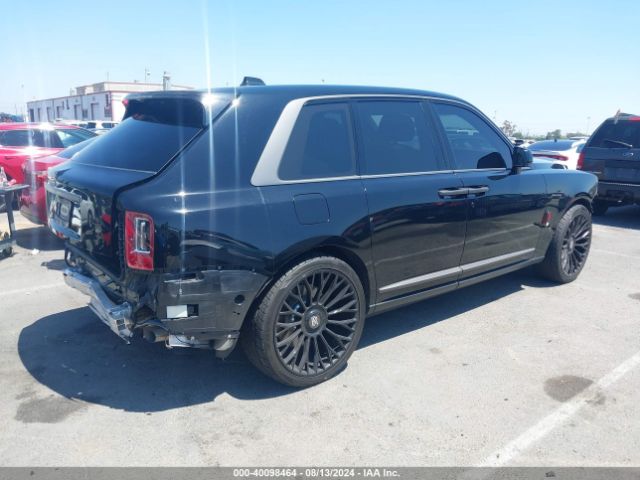SLATV4C07LU200900 Rolls-Royce Cullinan