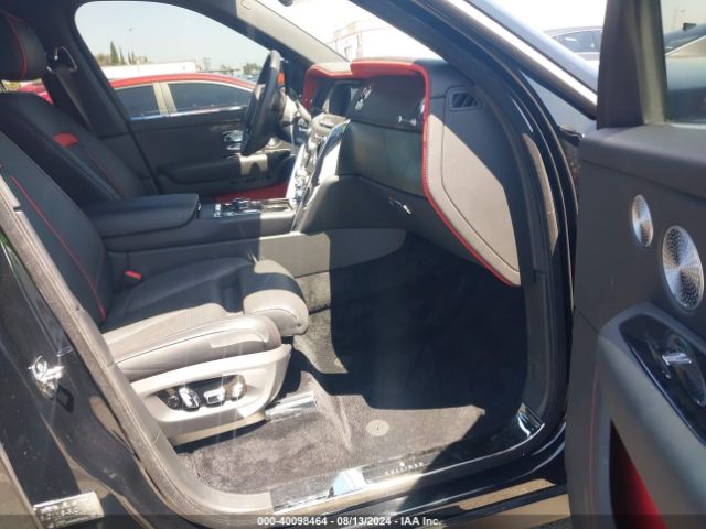 SLATV4C07LU200900 Rolls-Royce Cullinan