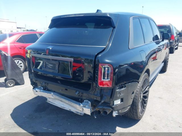 SLATV4C07LU200900 Rolls-Royce Cullinan