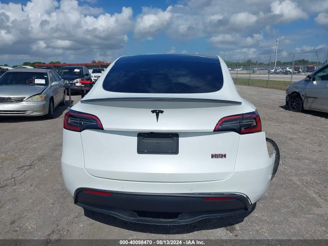 7SAYGDEFXNF505686 Tesla Model Y Performance Dual Motor All-wheel Drive
