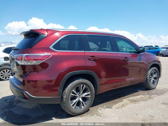 Toyota Highlander Xle V6 2016 5TDKKRFH8GS177410 Image 13