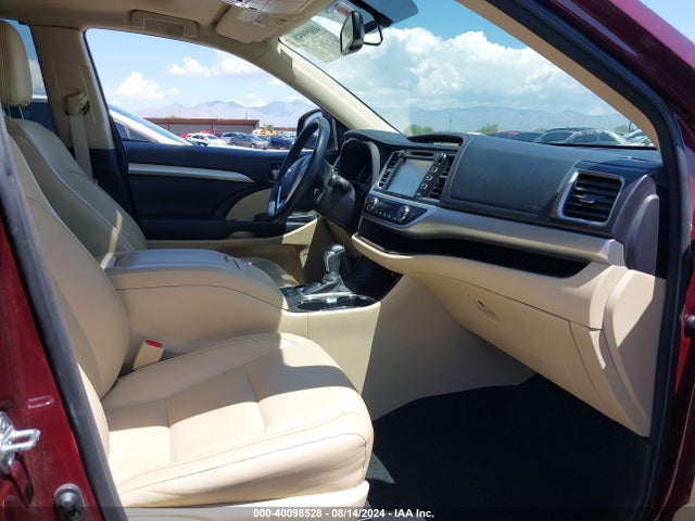Toyota Highlander Xle V6 2016 5TDKKRFH8GS177410 Image 5