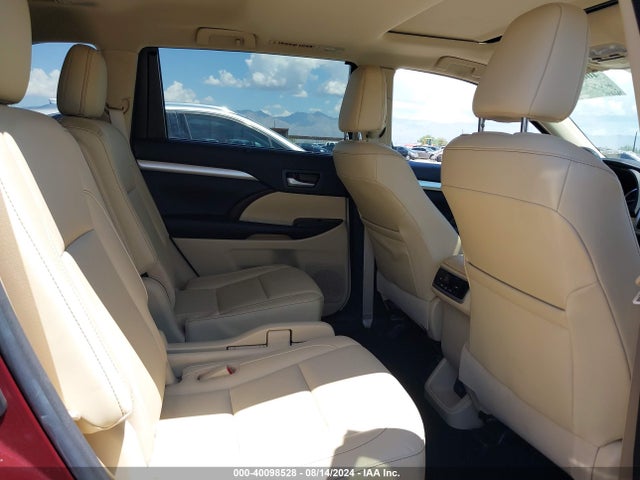 Toyota Highlander Xle V6 2016 5TDKKRFH8GS177410 Image 8
