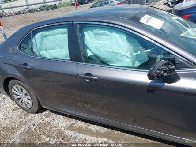 4T1B31HK5JU001095 Toyota Camry Hybrid Le
