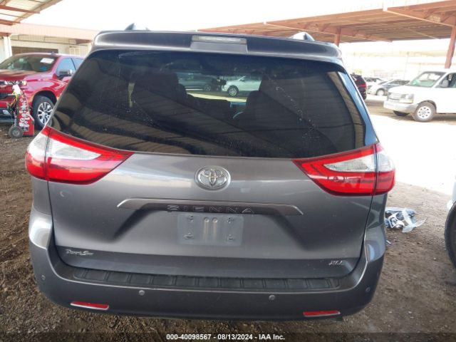 5TDYK3DC5GS746213 Toyota Sienna Xle 8 Passenger