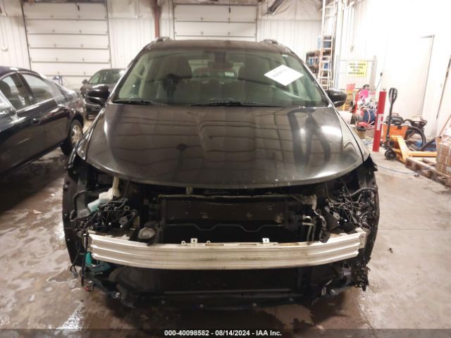 2C4RC1EG6HR665240 Chrysler Pacifica Touring-l Plus