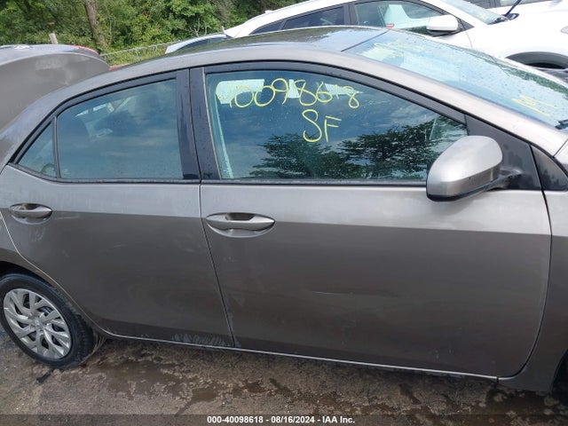 Toyota COROLLA LE 2017 2T1BURHE3HC884292 Image 13