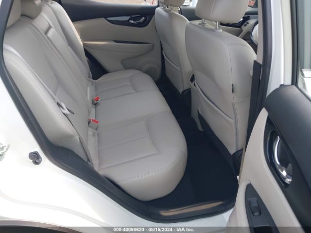 JN1BJ1CR2KW339853 Nissan Rogue Sport Sl