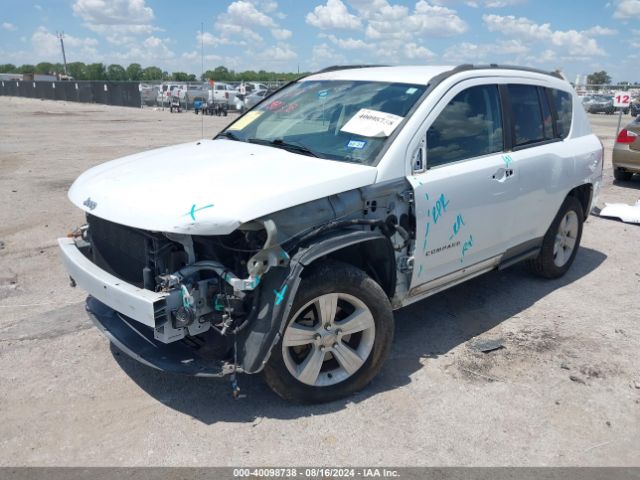1C4NJDBB6GD718681 Jeep Compass Sport