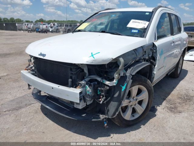 1C4NJDBB6GD718681 Jeep Compass Sport