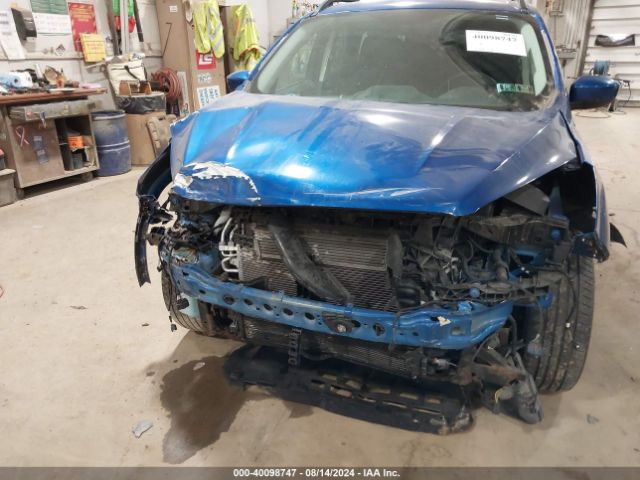 1FMCU9GD6HUC74902 Ford ESCAPE SE