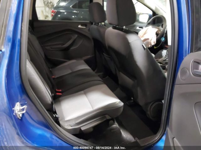 1FMCU9GD6HUC74902 Ford ESCAPE SE