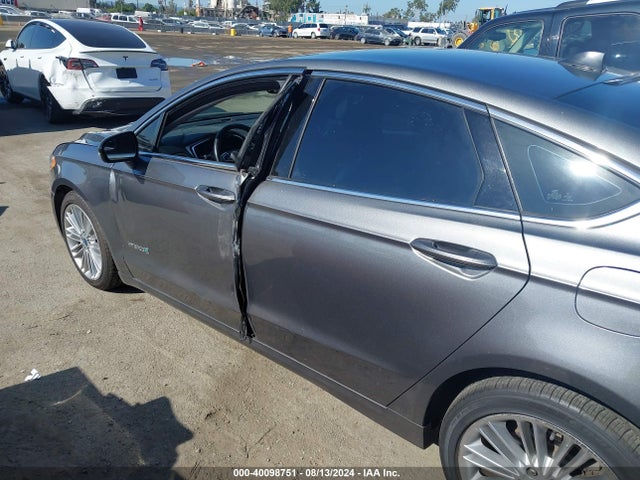 Ford 2014 2014 3FA6P0LU4ER195327 Image 31
