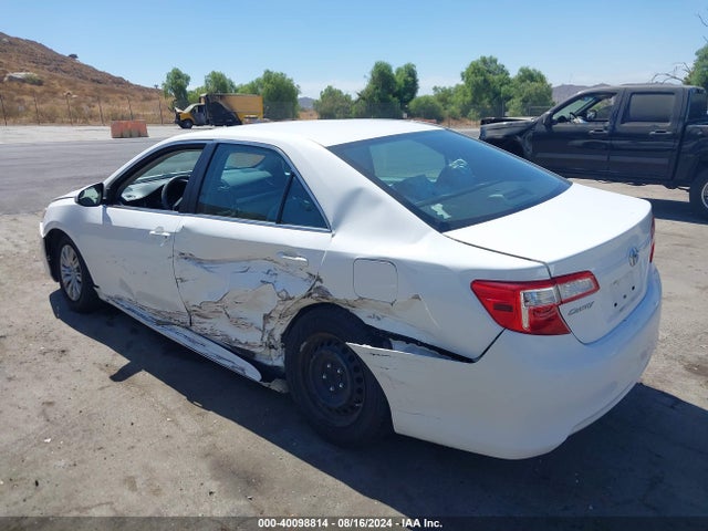 Toyota CAMRY LE 2014 4T1BF1FK7EU439505 Image 3