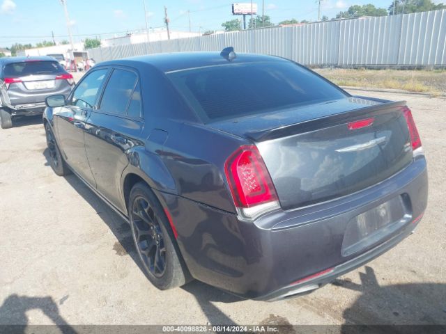 2C3CCABG0KH516561 Chrysler 300 300s