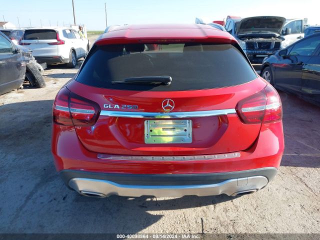 WDCTG4EB2LU023426 Mercedes-Benz GLA 250