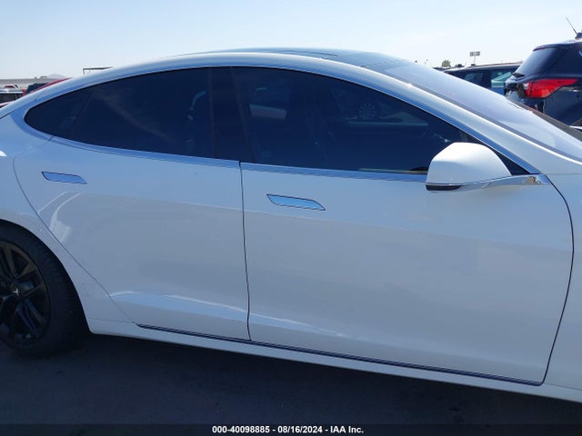 Tesla Model S 60/70/75/85 2016 5YJSA1E11GF148876 Image 13