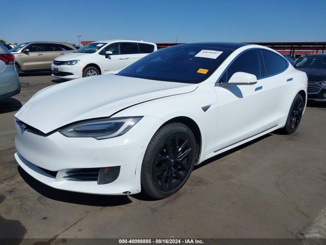 Tesla Model S 60/70/75/85 2016 5YJSA1E11GF148876 Image 2