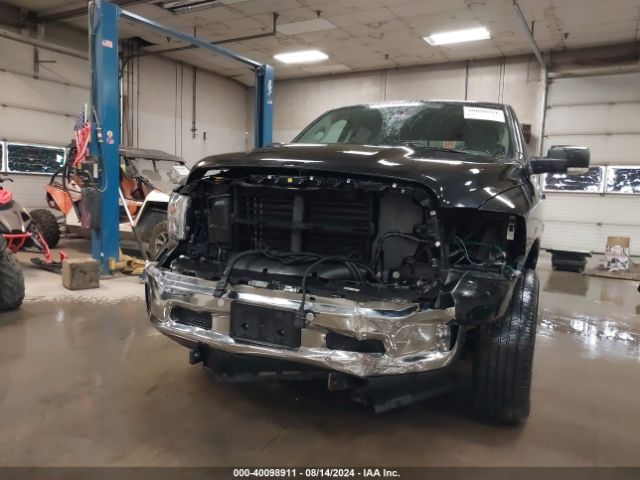 1C6RR7TT9KS658748 RAM 1500 Classic Big Horn  4x4 6'4 Box