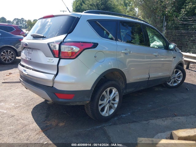 Ford ESCAPE SE 2018 1FMCU0GD8JUB15896 Image 4