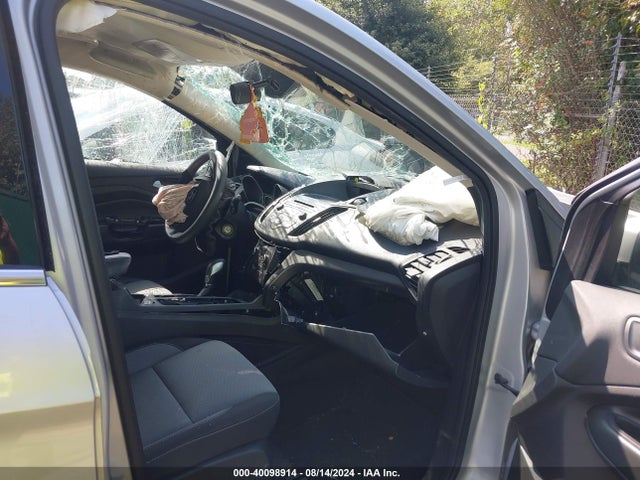 Ford ESCAPE SE 2018 1FMCU0GD8JUB15896 Image 5