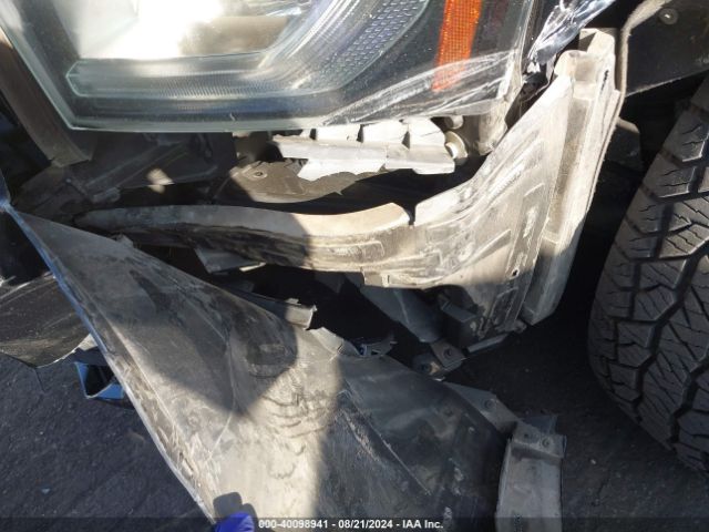 1GKS2FKC5HR217939 GMC Yukon Xl Sle