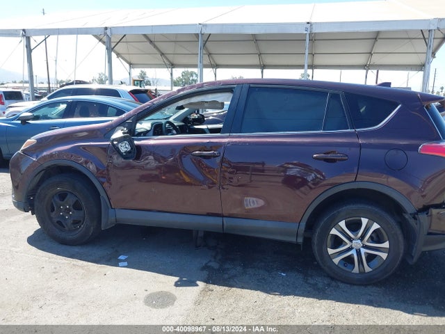 Toyota RAV4 LE 2018 2T3ZFREVXJW517575 Image 14