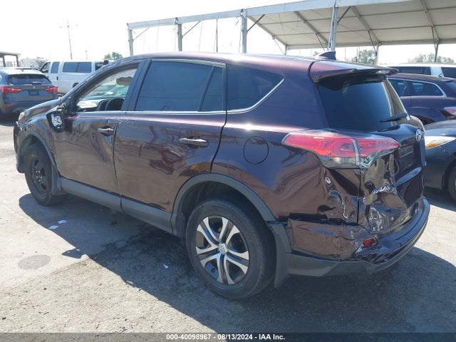 Toyota RAV4 LE 2018 2T3ZFREVXJW517575 Image 3