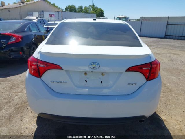 2T1BURHE2JC995647 Toyota Corolla Xse