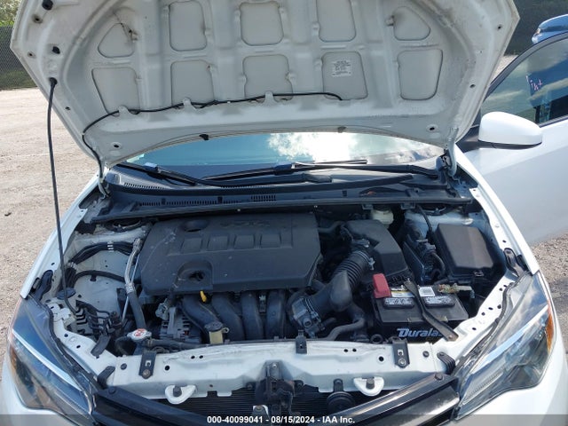 Toyota COROLLA LE 2018 5YFBURHE3JP850682 Image 10