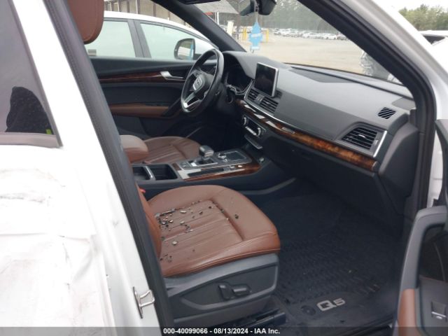 WA1ANAFY0J2026025 Audi Q5 2.0t Premium/2.0t Tech Premium