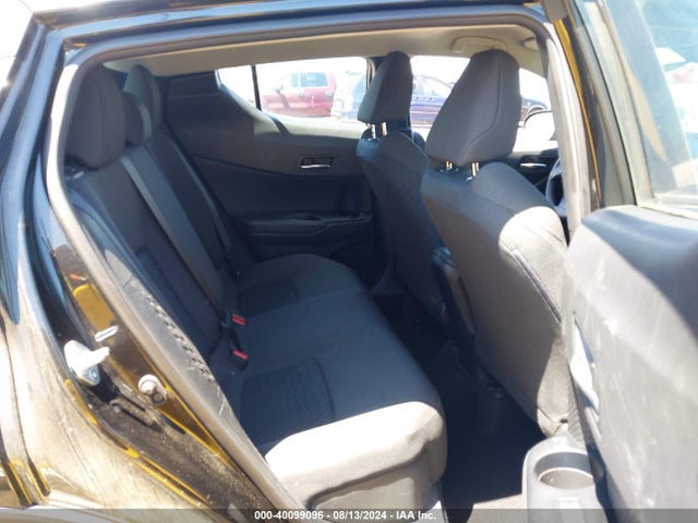 Toyota C-HR LE 2021 NMTKHMBX2MR137252 Image 8
