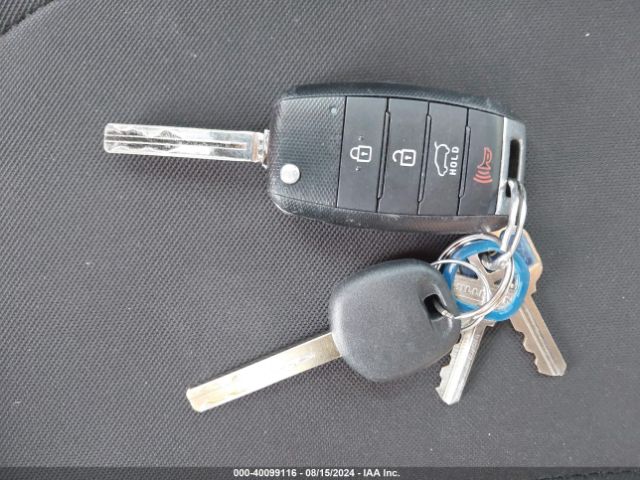 KNDJN2A22J7625011 KIA Soul