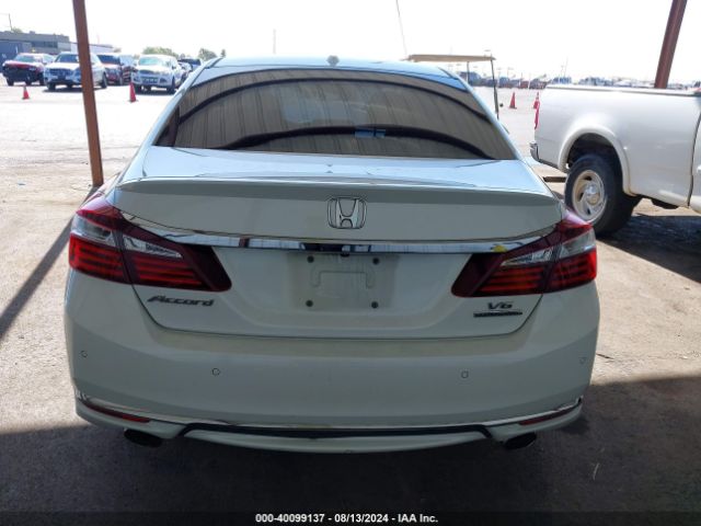 1HGCR3F94HA017949 Honda Accord Touring V6