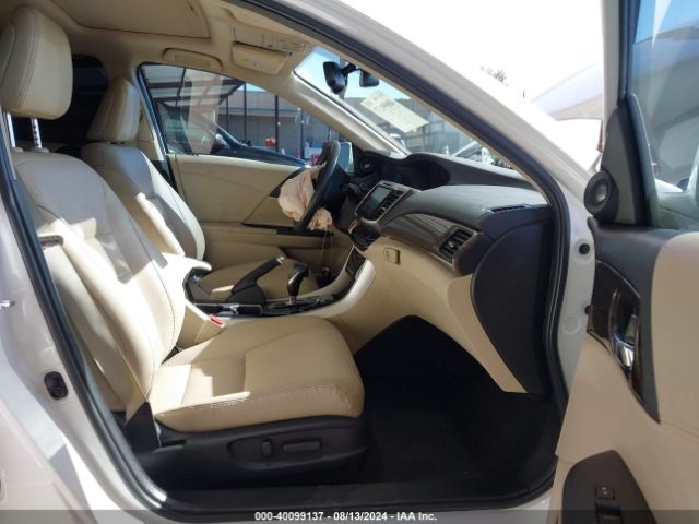 1HGCR3F94HA017949 Honda Accord Touring V6
