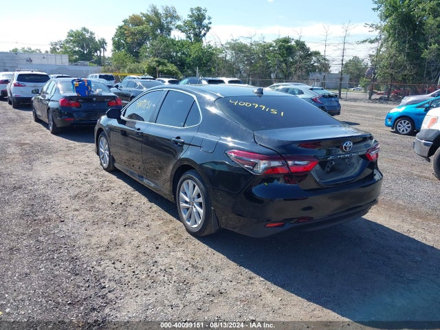Toyota CAMRY LE 2021 4T1C11AK3MU492145 Image 3