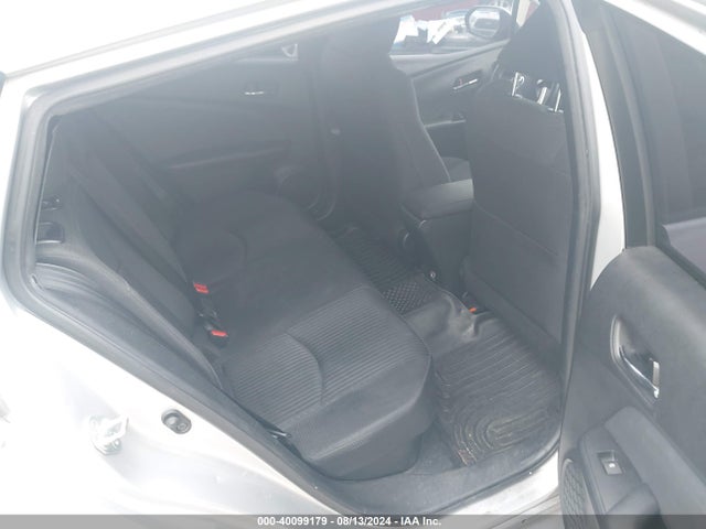 Toyota Prius Two Eco 2017 JTDKARFUXH3031965 Image 8