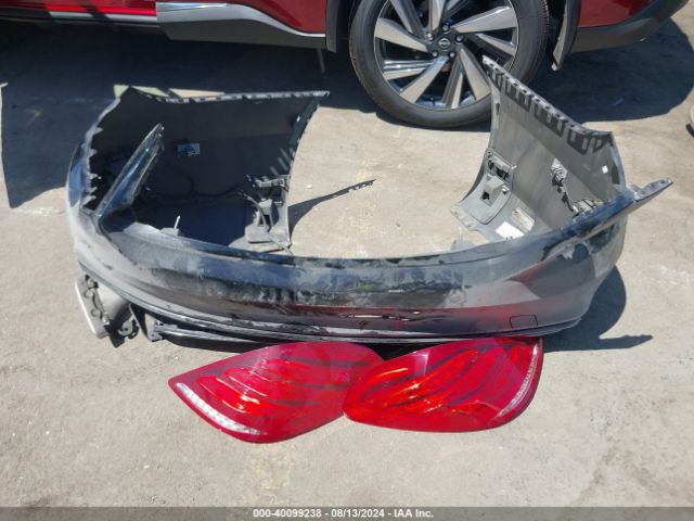 WDDUG8CB8EA037247 Mercedes-Benz S 550